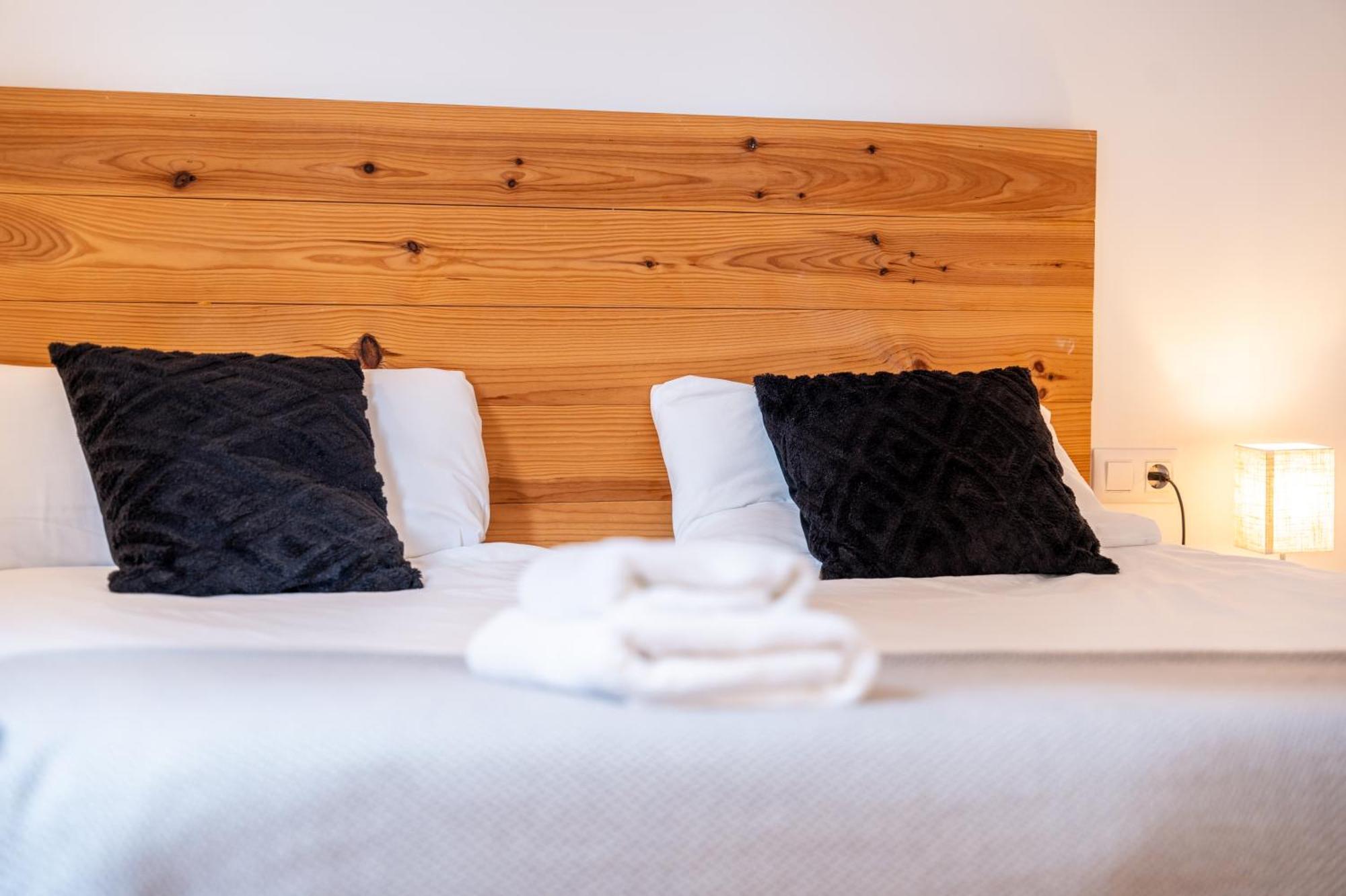 Warm And Inviting, Central Location By Urbanhosting Santander Esterno foto