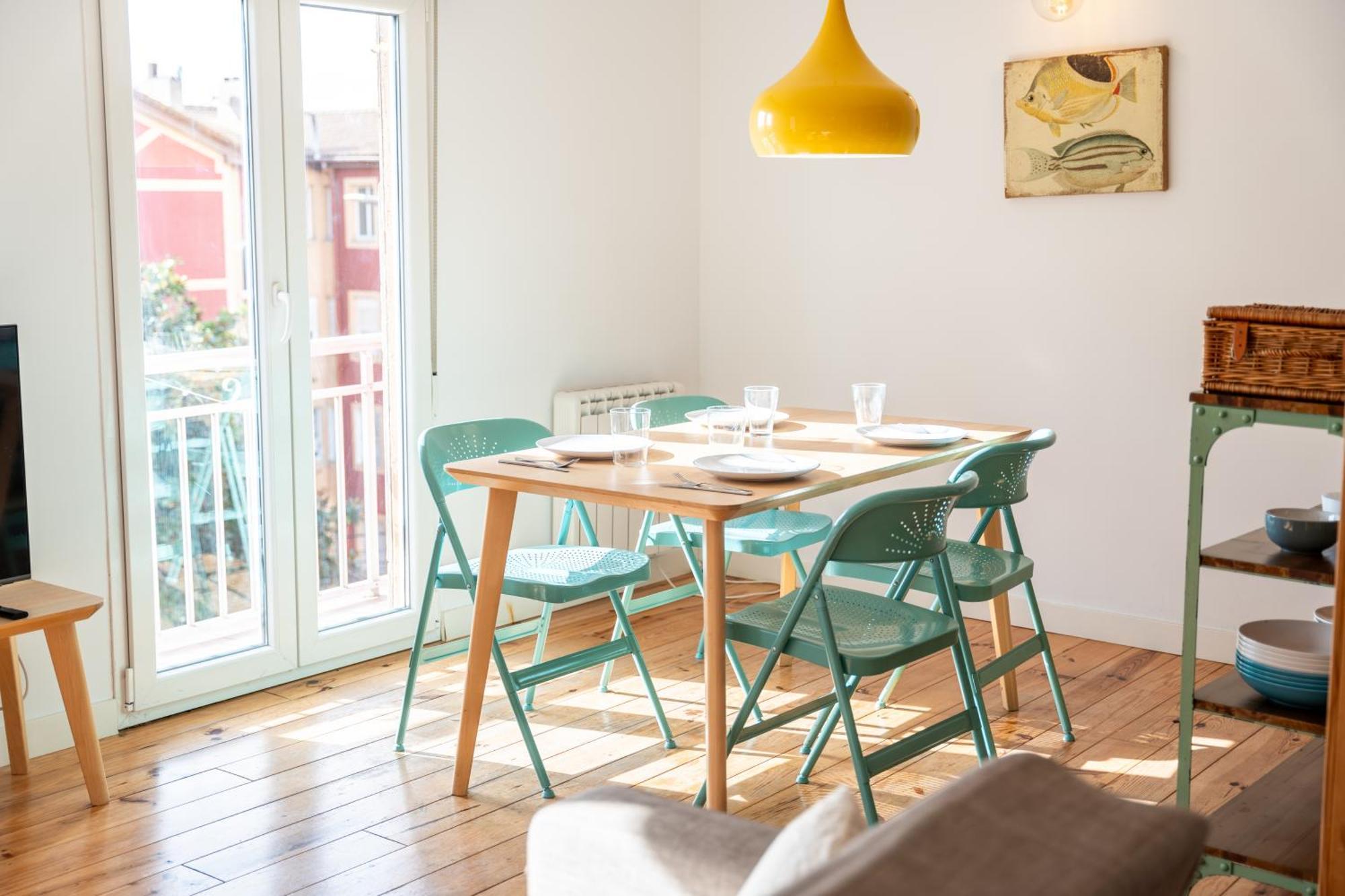 Warm And Inviting, Central Location By Urbanhosting Santander Esterno foto